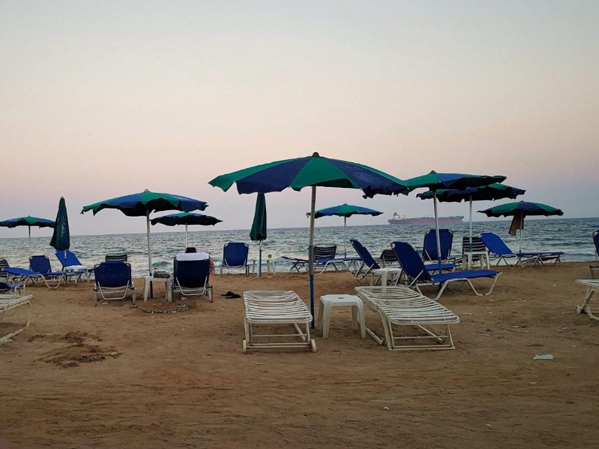 Easystay Two Bedroom Apartment Larnaca Exteriör bild