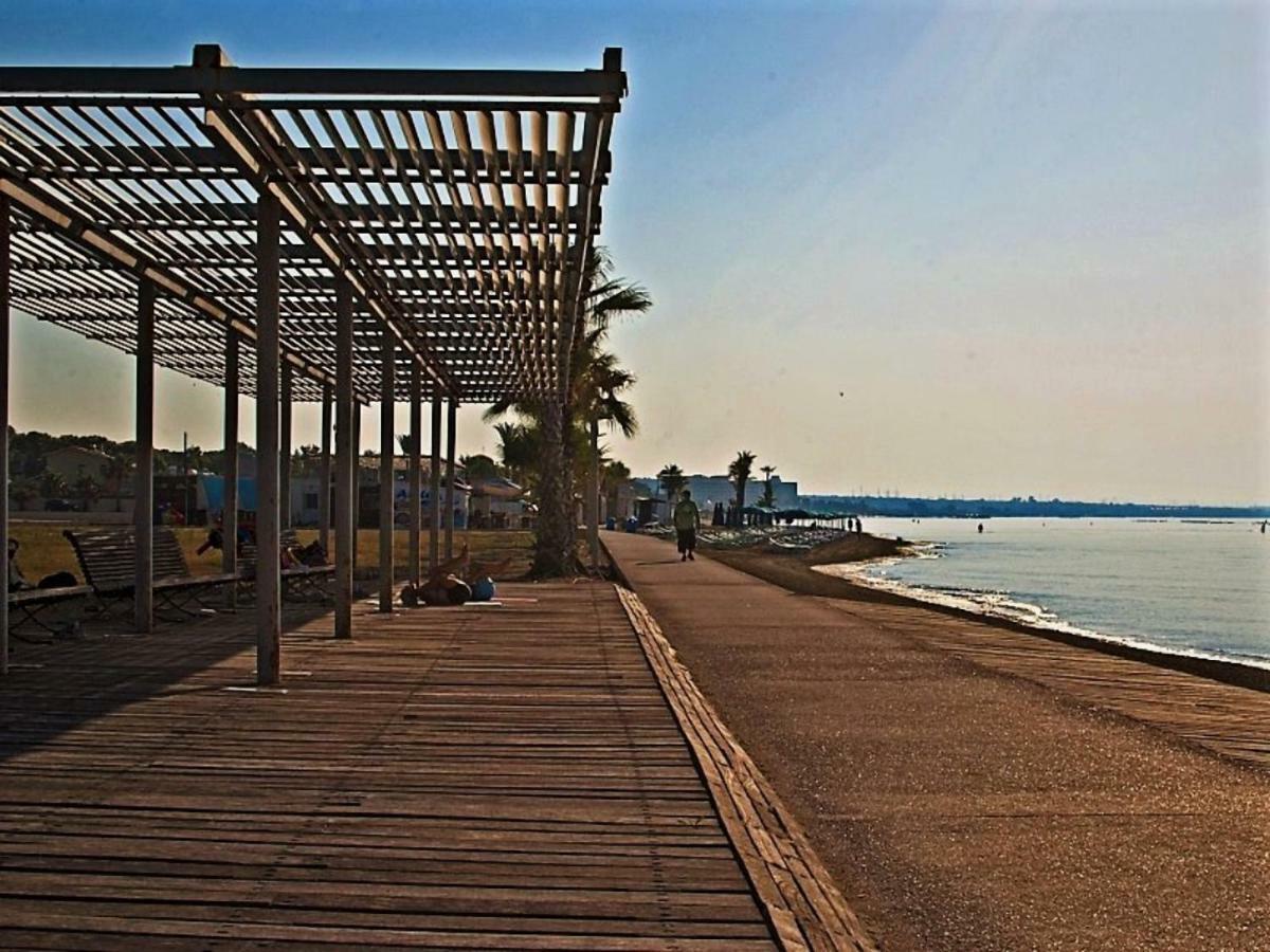 Easystay Two Bedroom Apartment Larnaca Exteriör bild